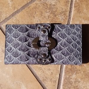 NWOT Vintage Guess Faux Snakeskin Clutch Wallet